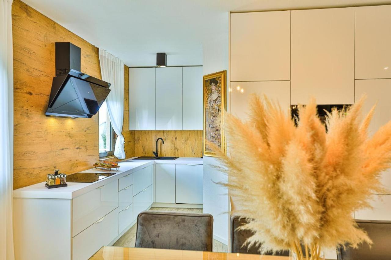 Ipm Apartments Kaštela Zewnętrze zdjęcie